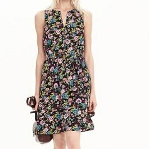 Floral tie waist dress